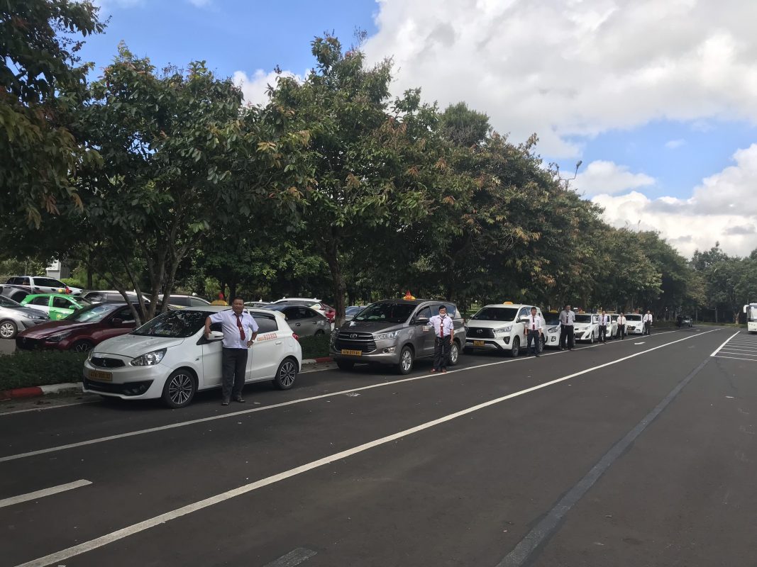 số điện thoại taxi 4 chỗ bmt